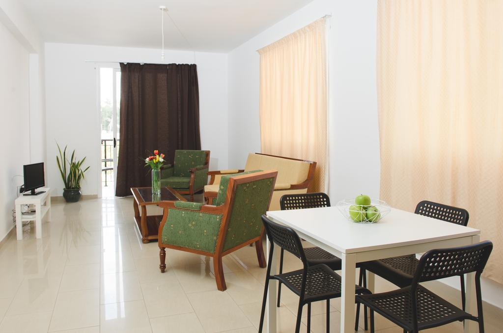 Valentinos Apartments Paphos Kültér fotó