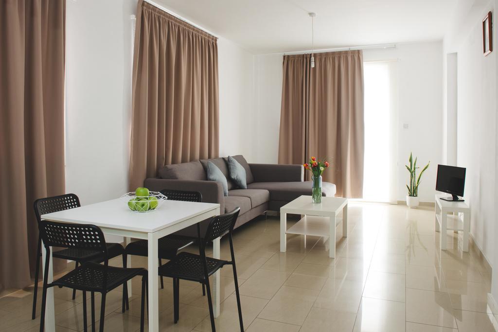 Valentinos Apartments Paphos Kültér fotó