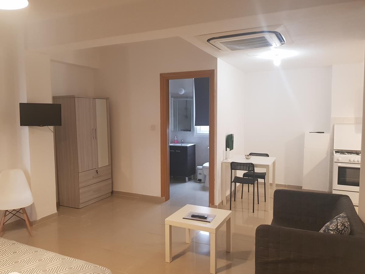Valentinos Apartments Paphos Kültér fotó