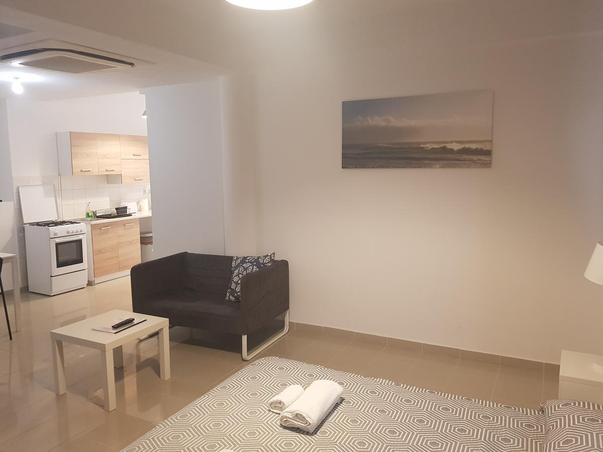 Valentinos Apartments Paphos Kültér fotó