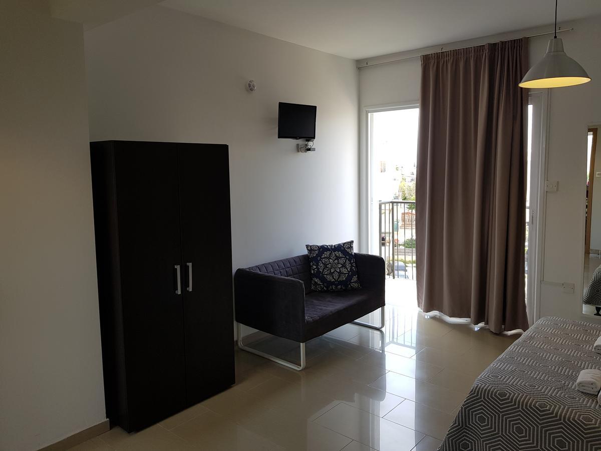 Valentinos Apartments Paphos Kültér fotó