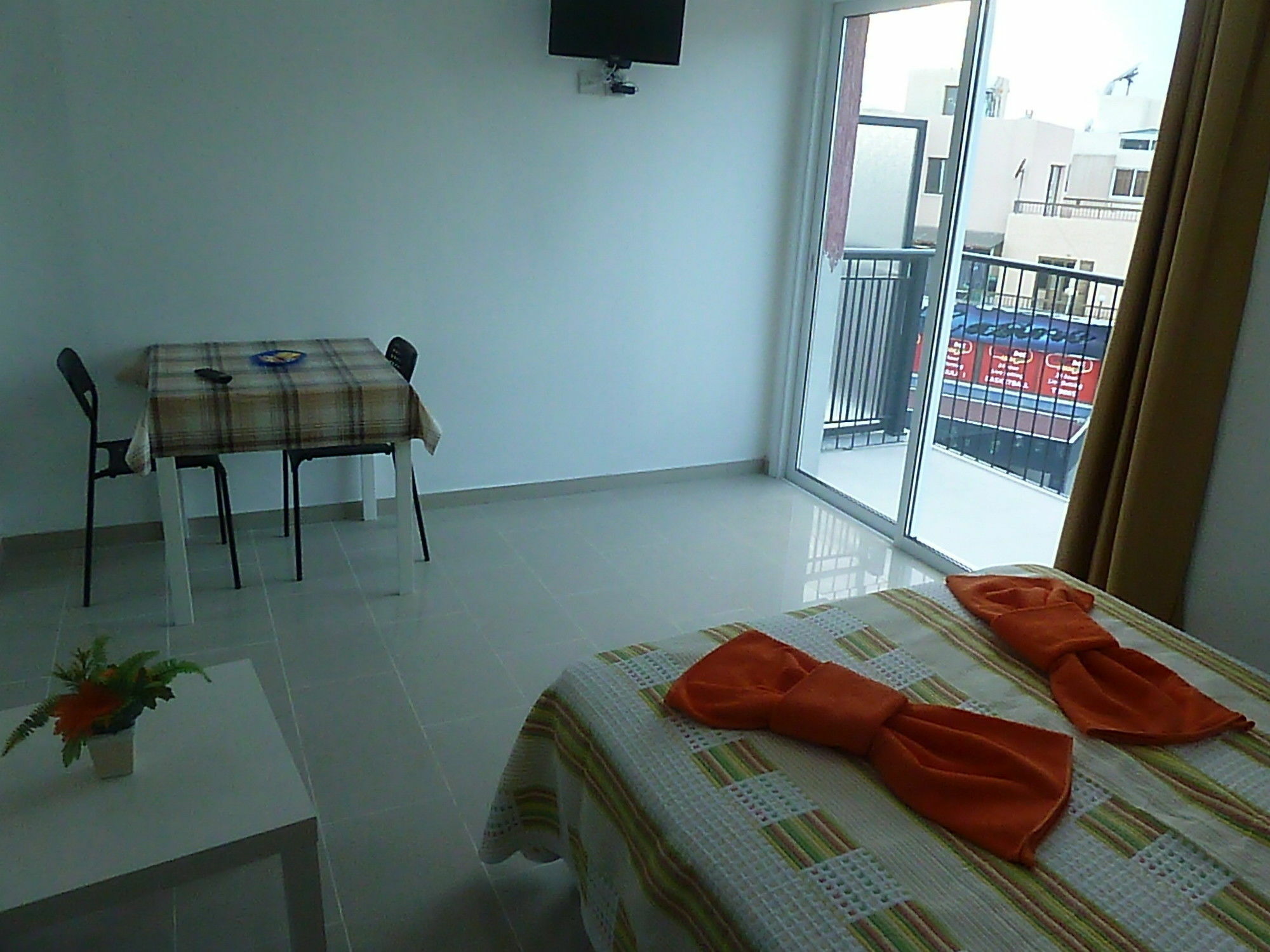 Valentinos Apartments Paphos Kültér fotó