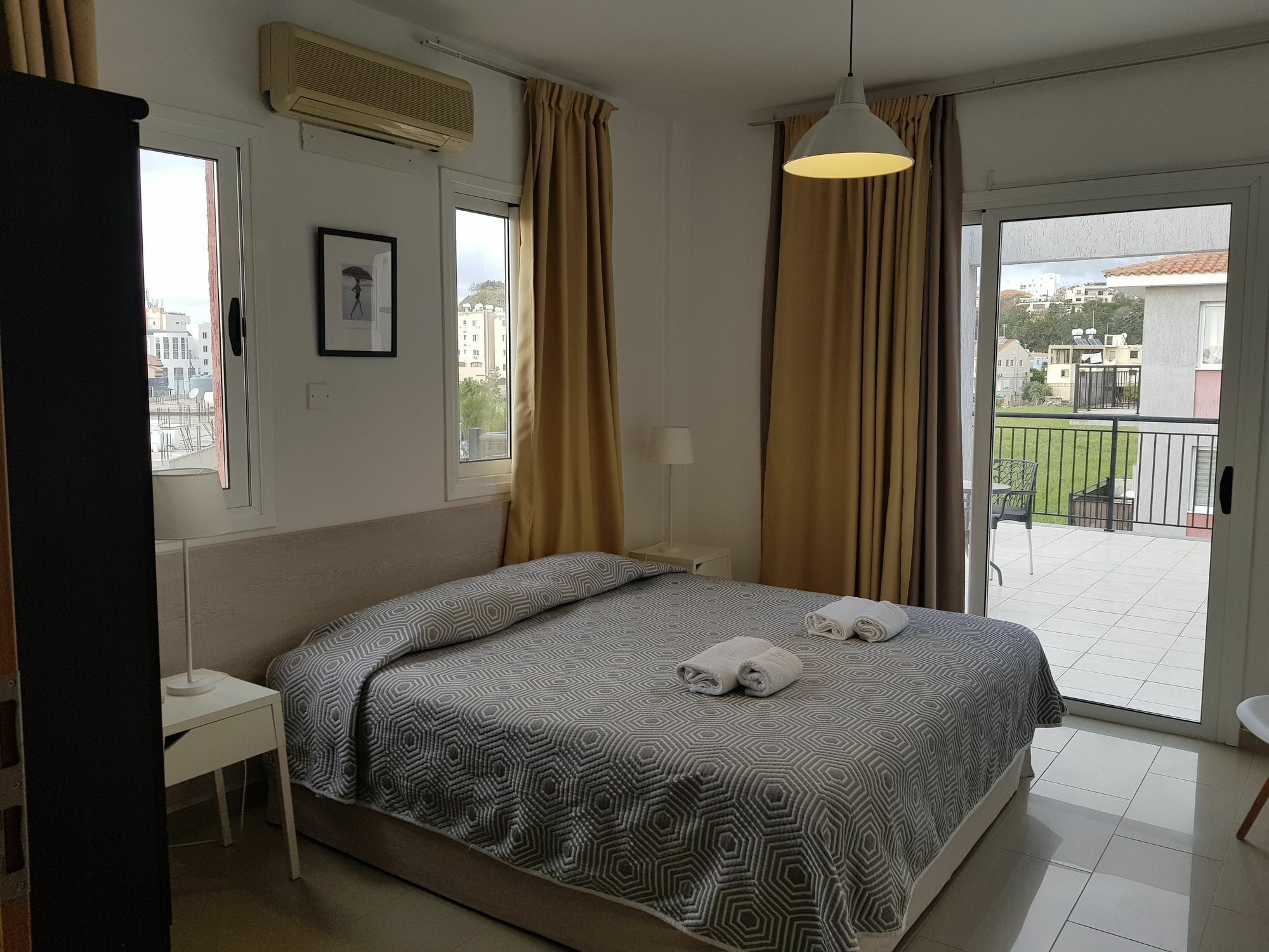 Valentinos Apartments Paphos Kültér fotó