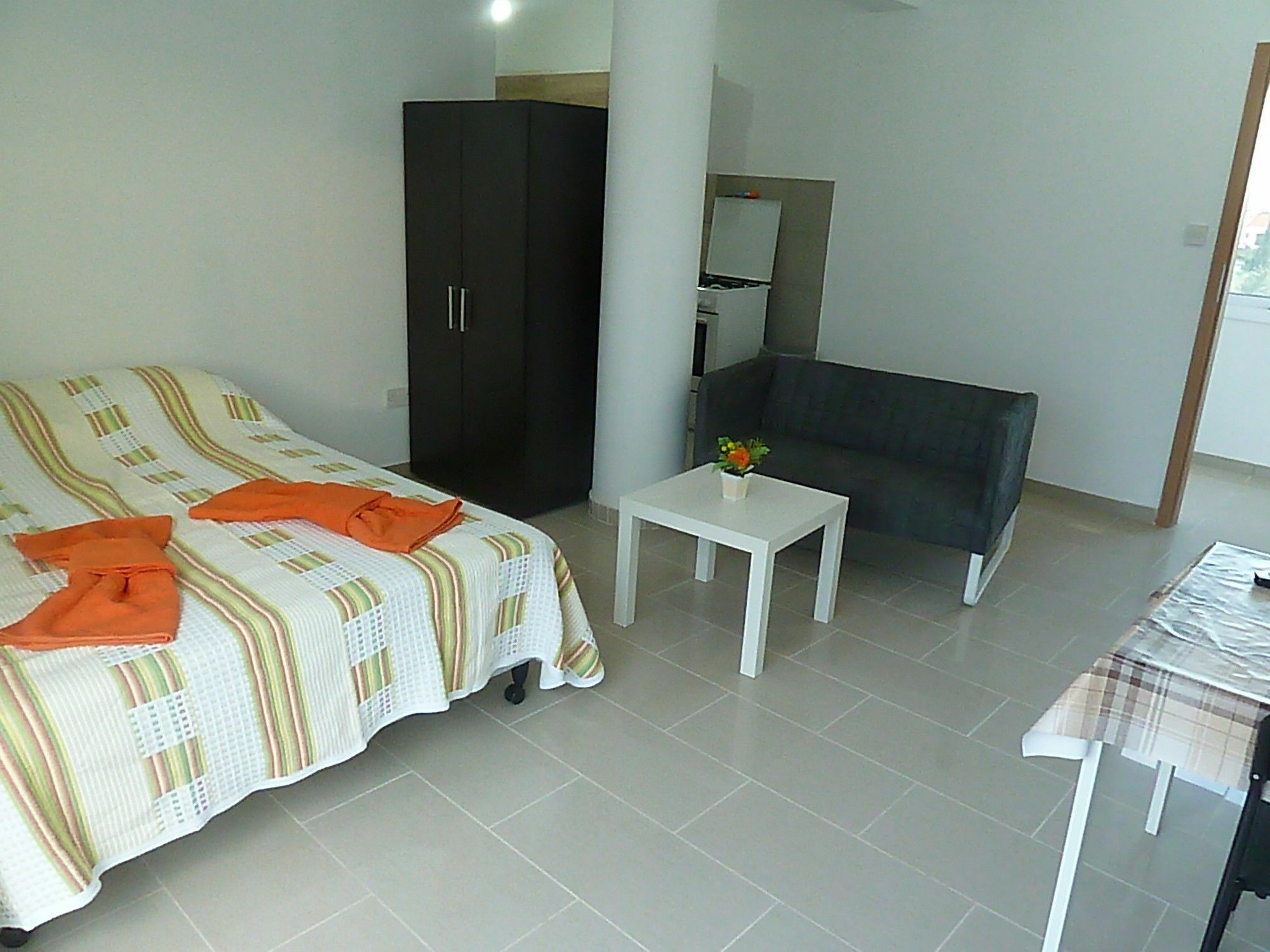 Valentinos Apartments Paphos Kültér fotó
