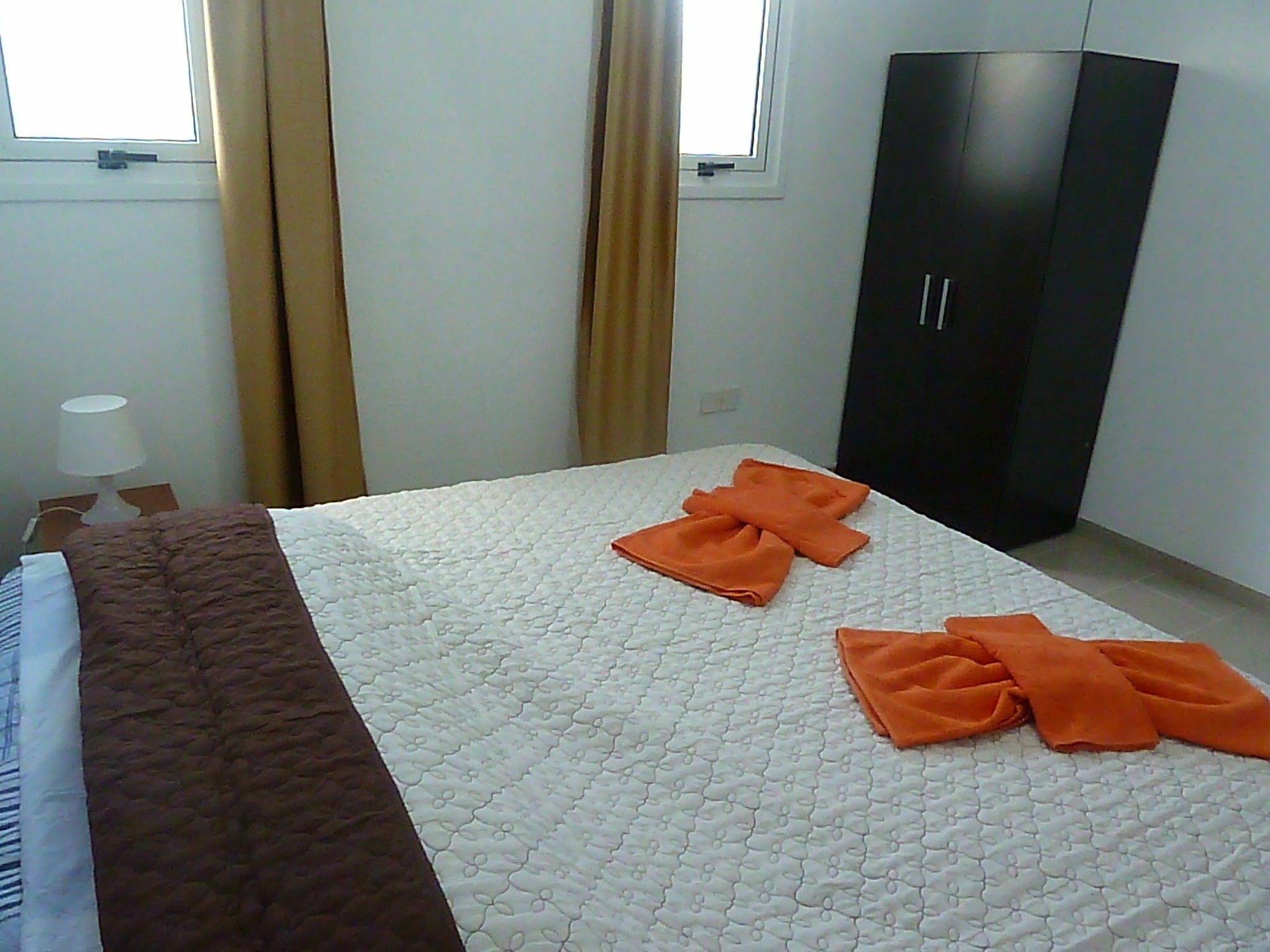 Valentinos Apartments Paphos Kültér fotó